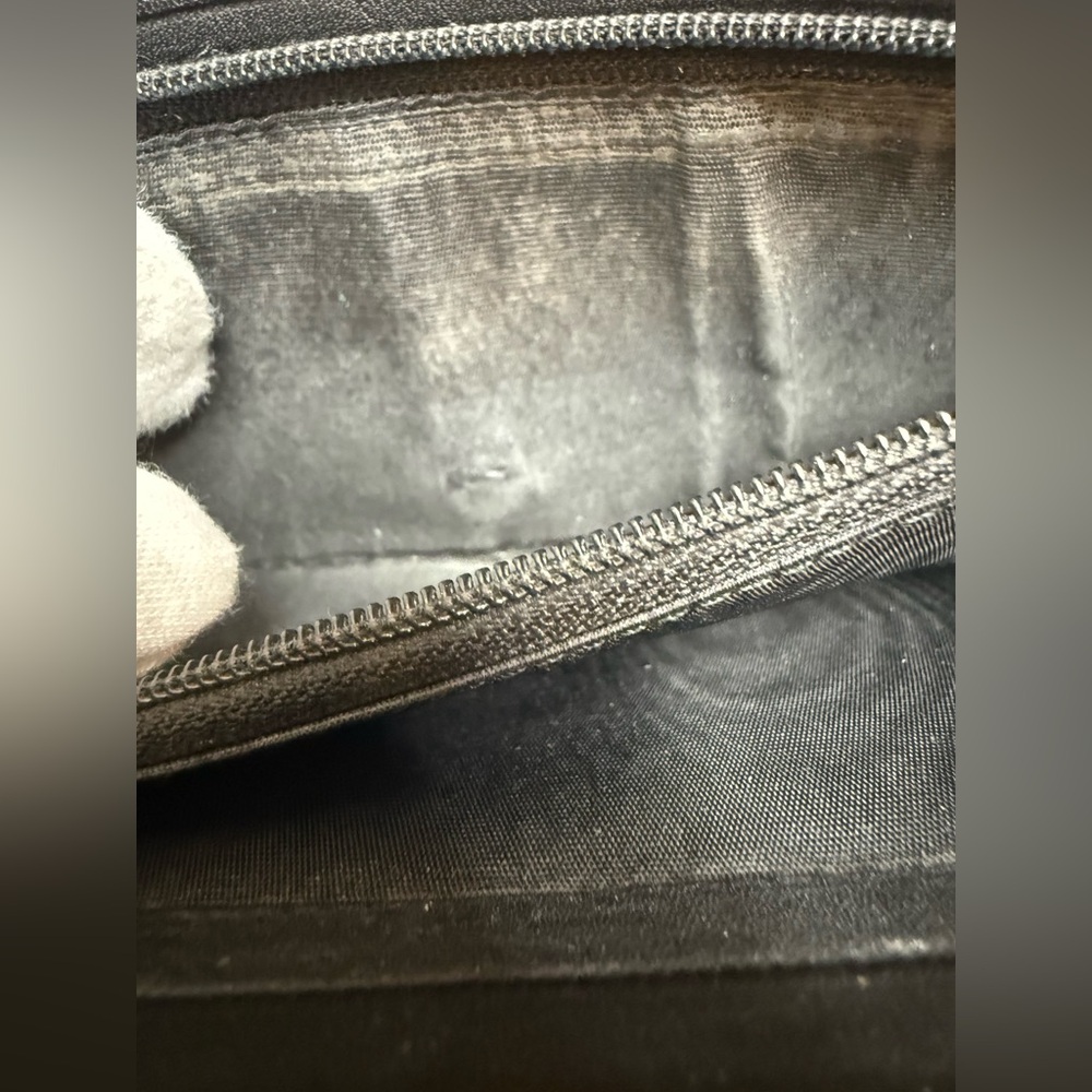 Gucci Black Leather Wallet - Picture 8 of 17